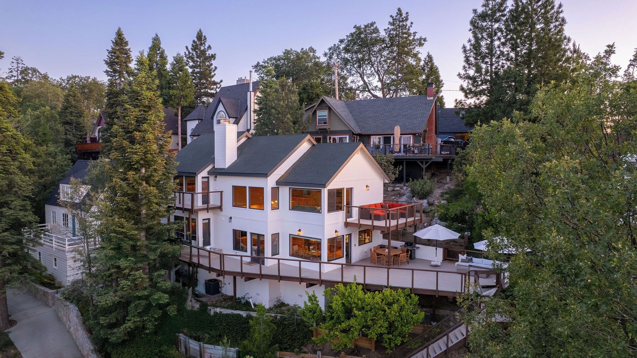 Photo of Outdoor in Cedar Glen