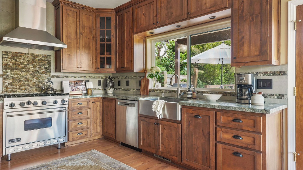 Photo of Kitchen in Cedar Glen