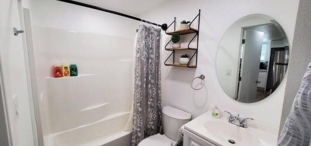 Photo of Bathroom in Riverside