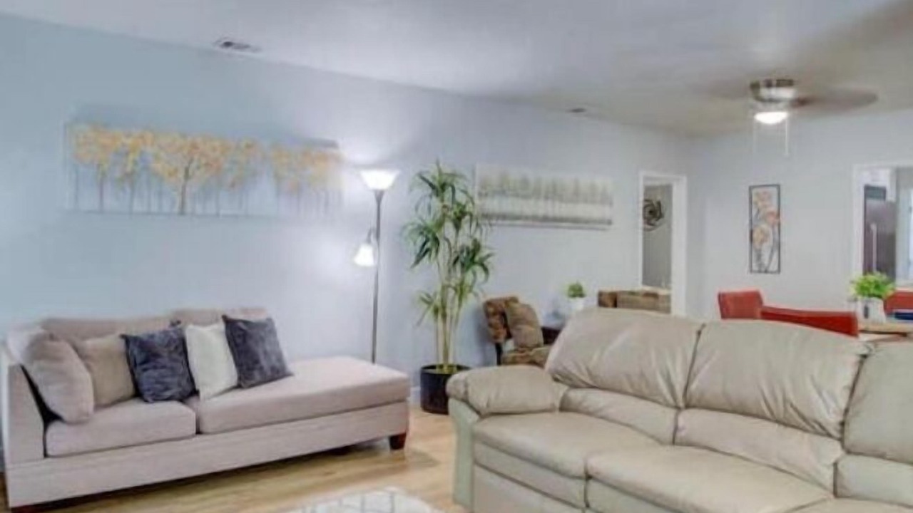 Photo of Livingroom in Riverside