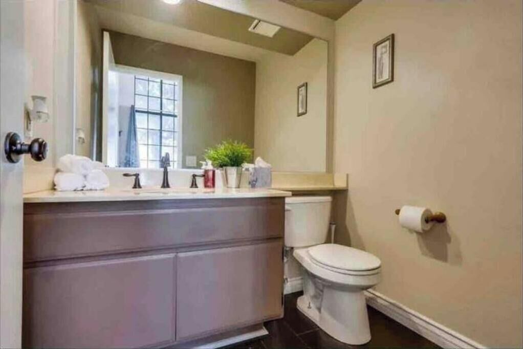 Photo of Bathroom in Ontario