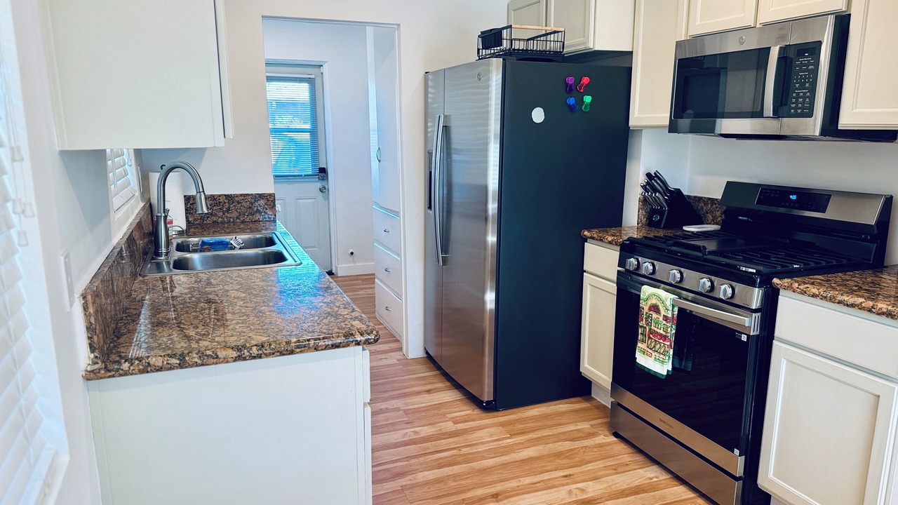 Photo of Kitchen in Covina