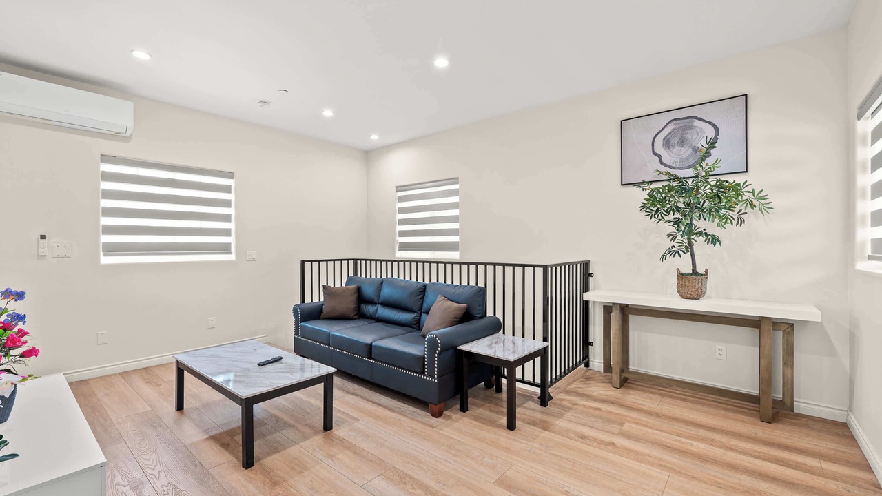 Photo of Livingroom in Rosemead