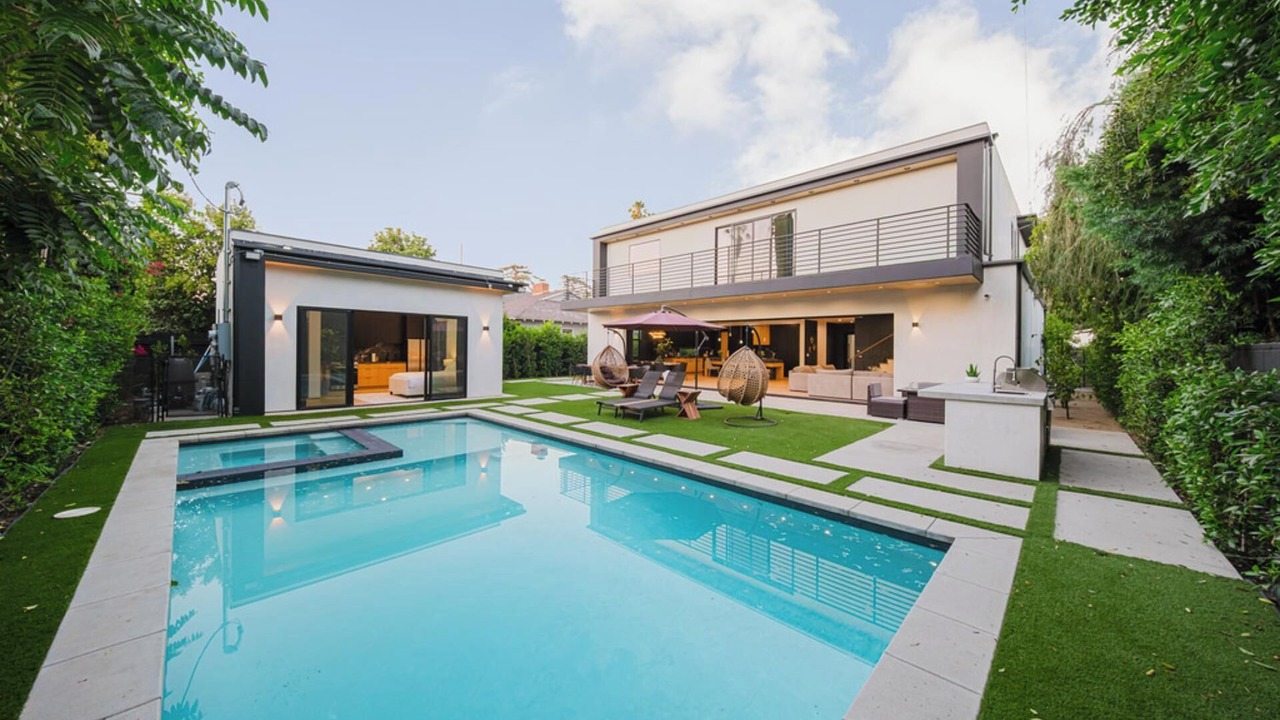 Photo of Outdoor in Sherman Oaks