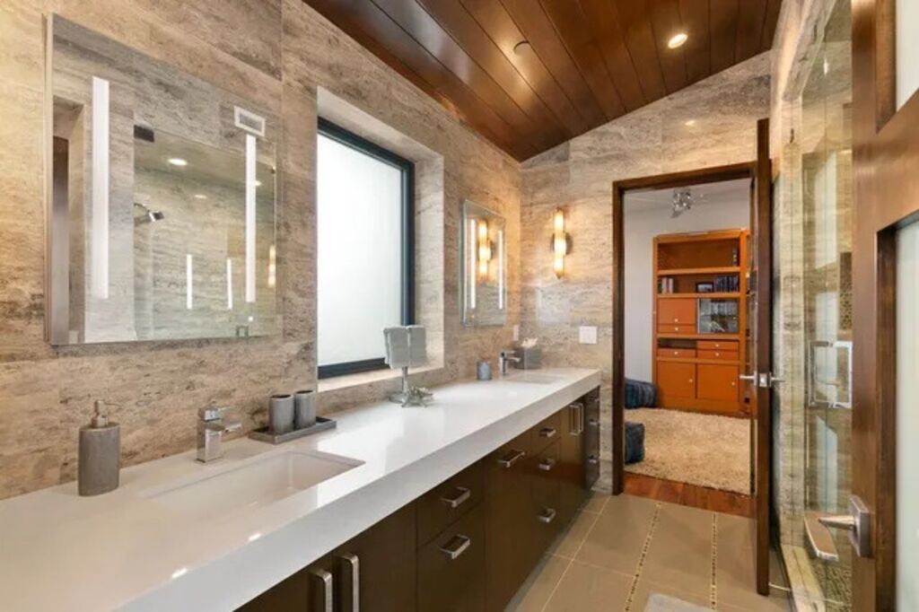 Photo of Bathroom in Hermosa Beach