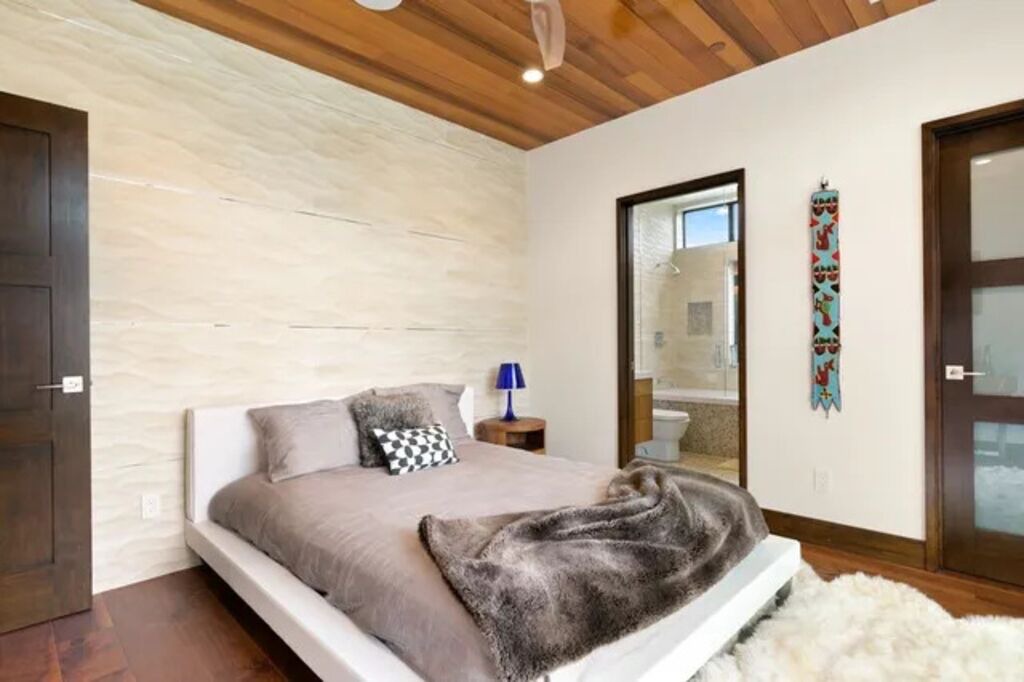 Photo of Bedroom in Hermosa Beach