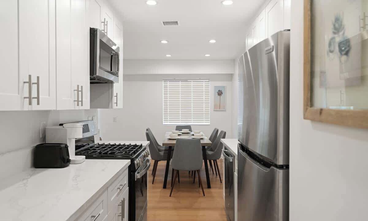 Photo of Kitchen in Van Nuys