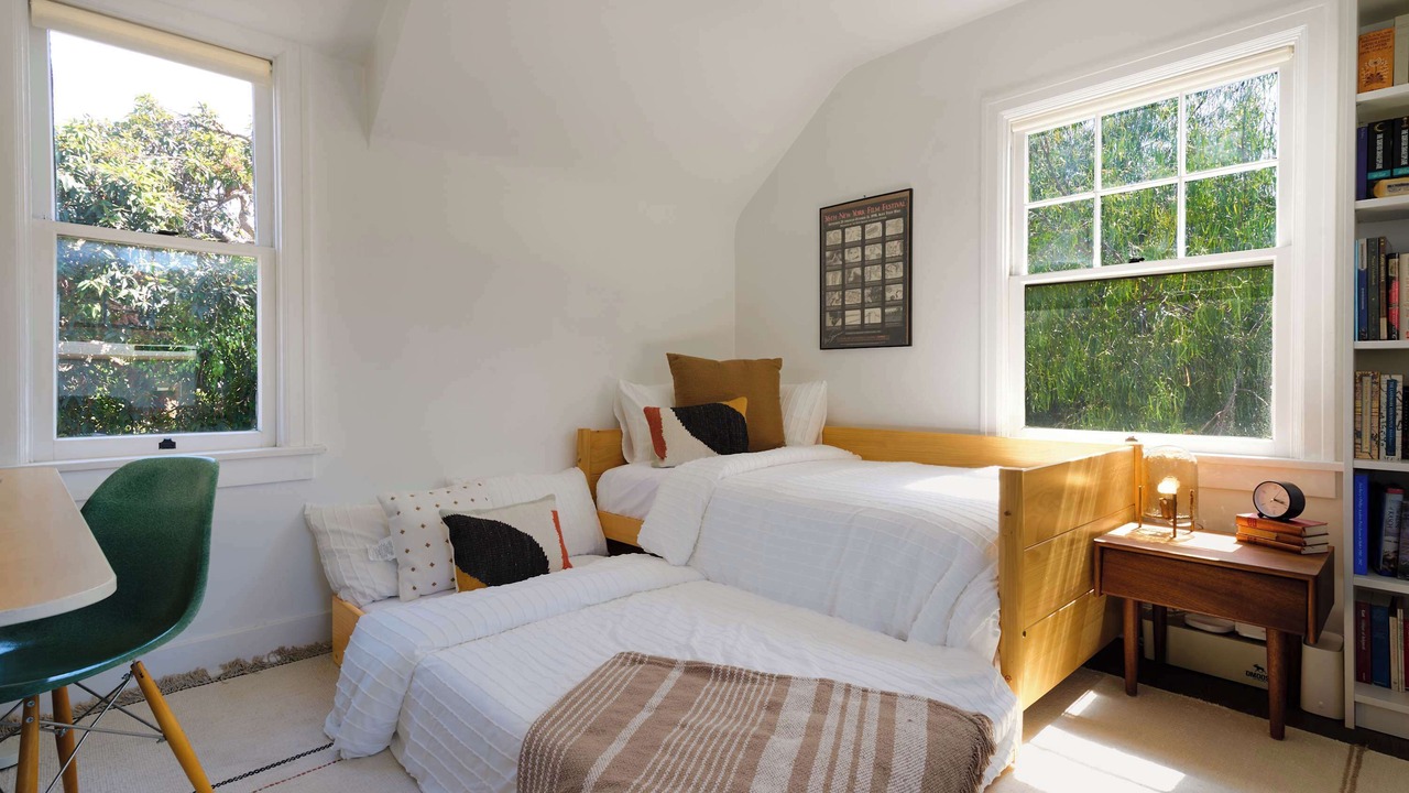 Photo of Bedroom in Los Feliz