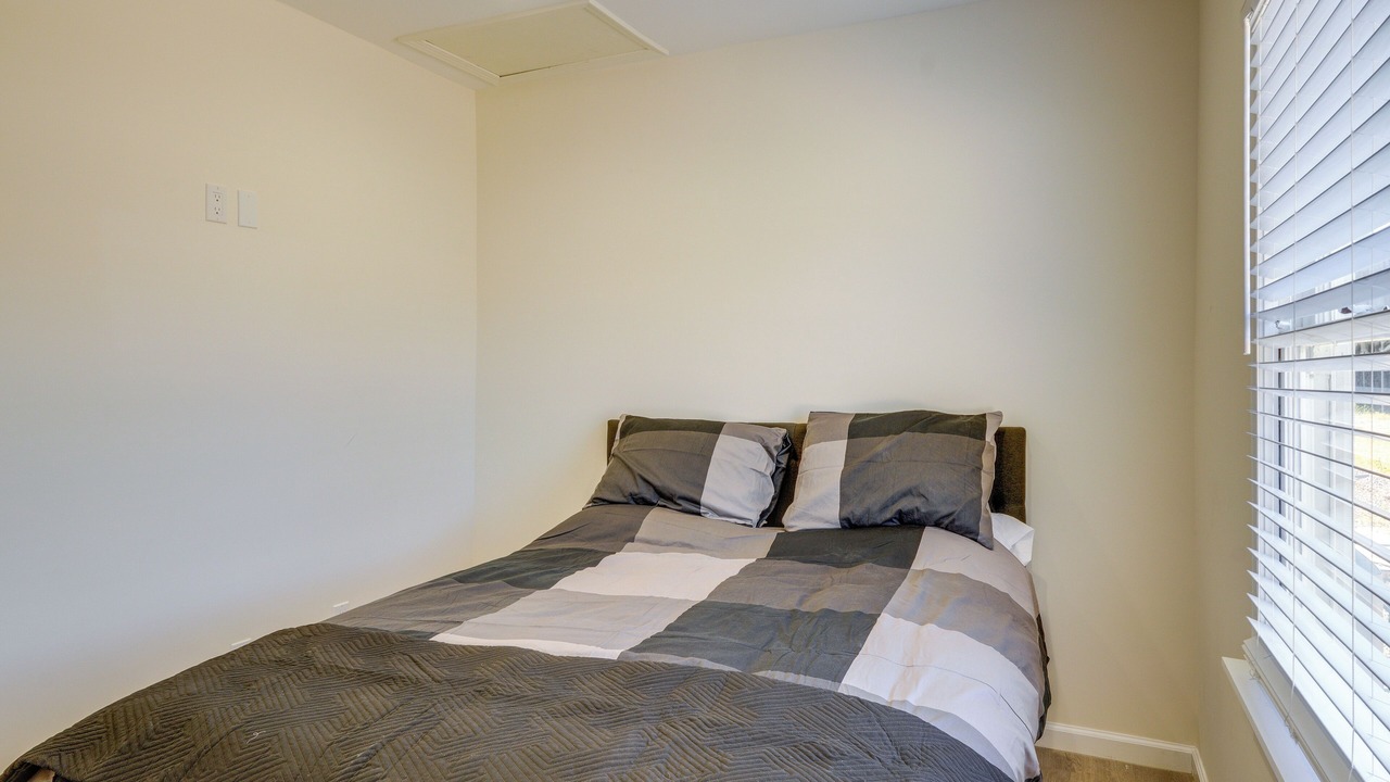 Photo of Bedroom in Tehachapi
