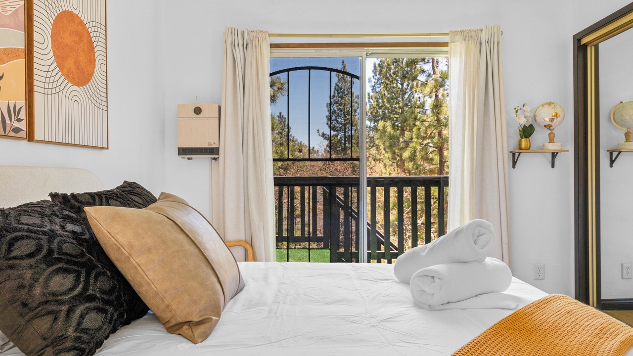 Photo of Bedroom in Woodlands