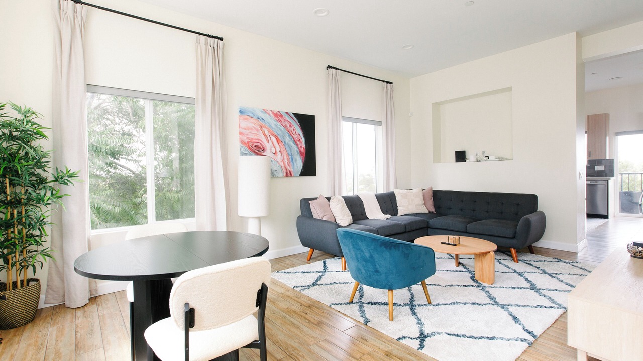 Photo of Livingroom in Los Angeles