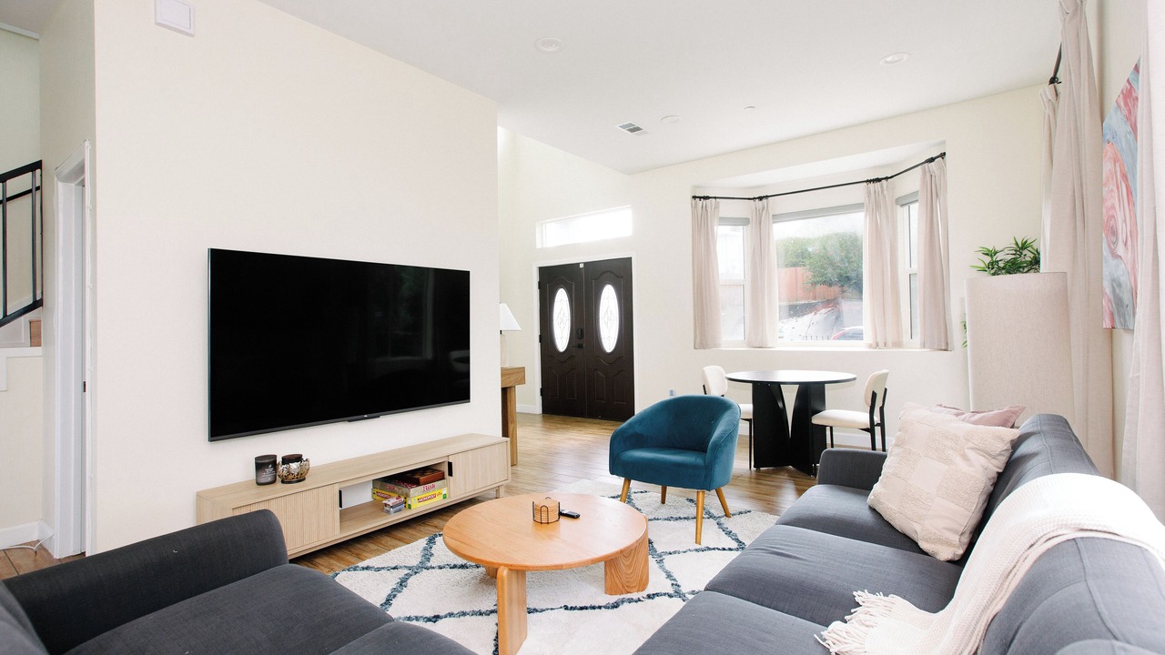 Photo of Livingroom in Los Angeles