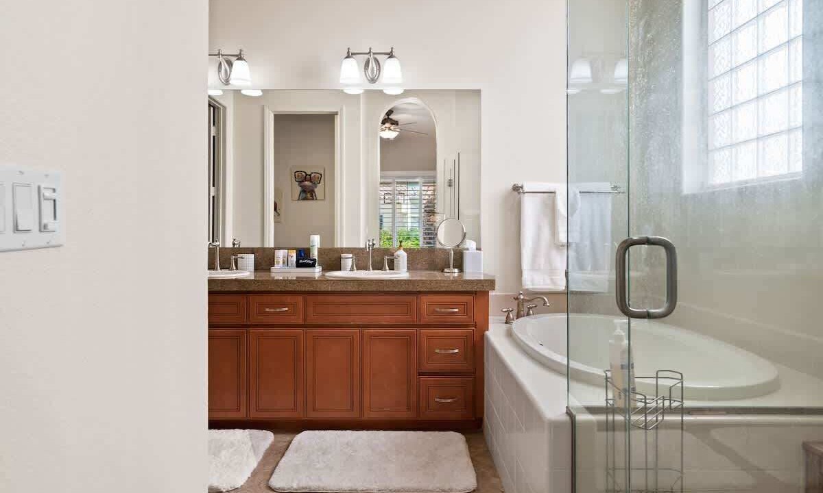 Photo of Bathroom in La Quinta