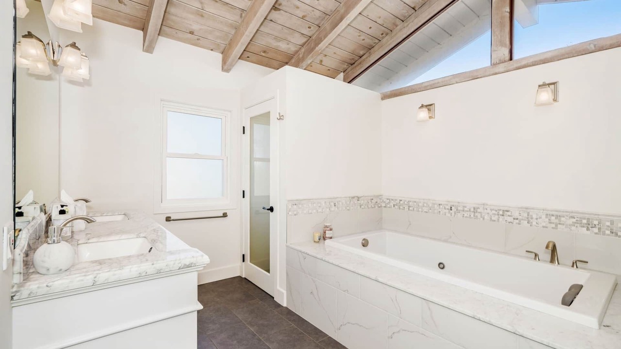 Photo of Bathroom in Channel Islands