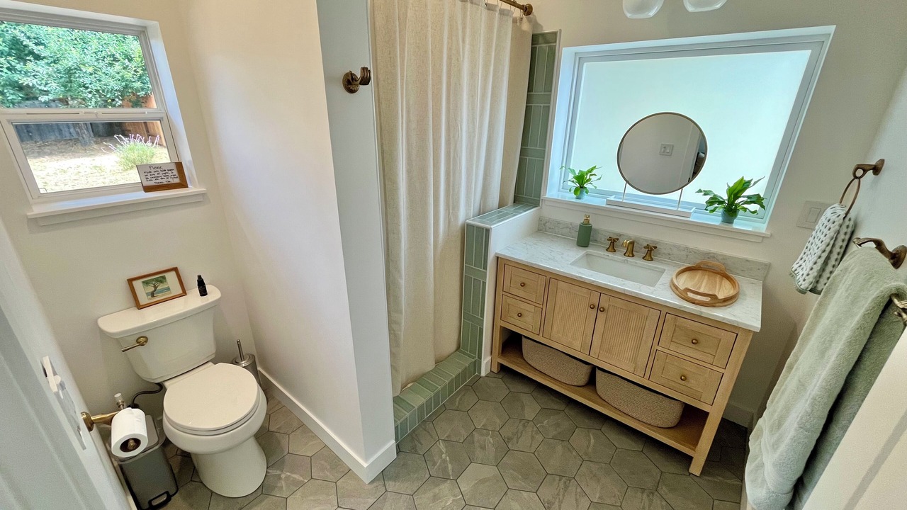 Photo of Bathroom in Sebastopol