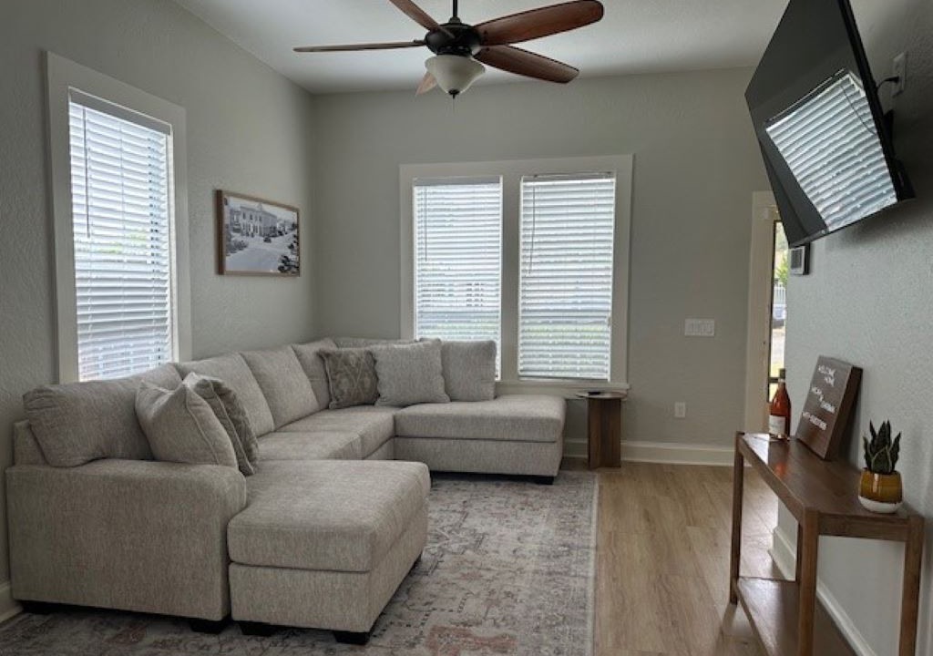 Photo of Livingroom in Lompoc