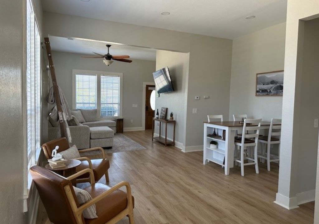 Photo of Livingroom in Lompoc
