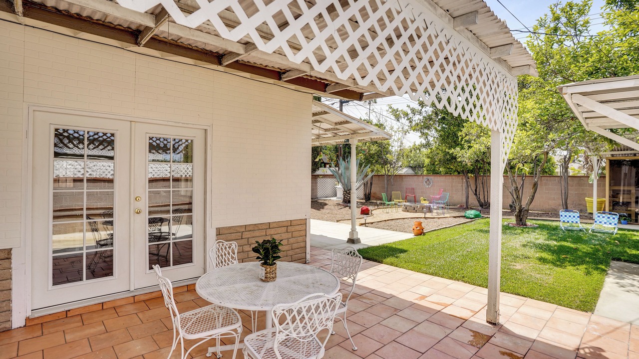 Photo of Outdoor in Downey