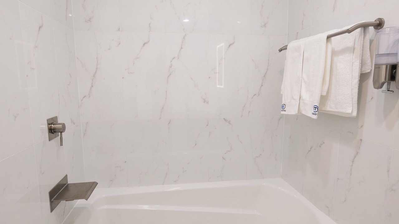 Photo of Bathroom in Alhambra