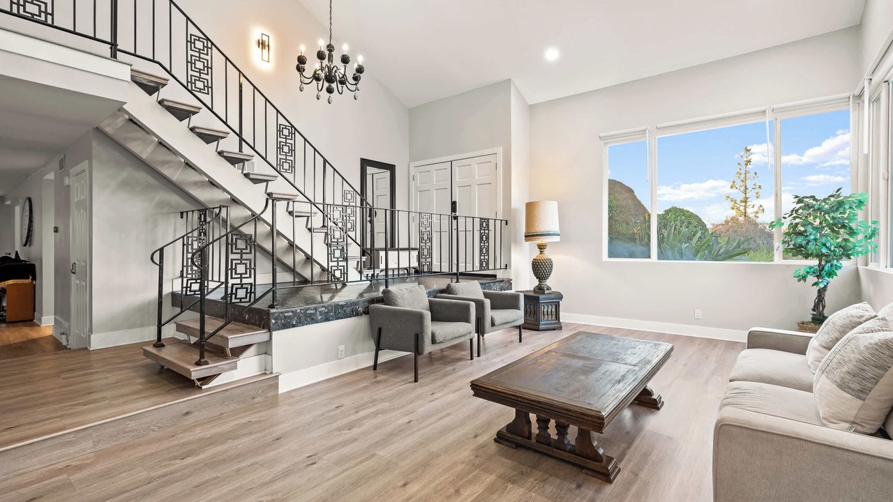 Photo of Livingroom in Hacienda Heights