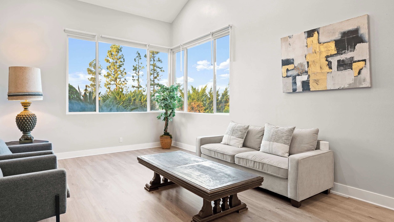 Photo of Livingroom in Hacienda Heights