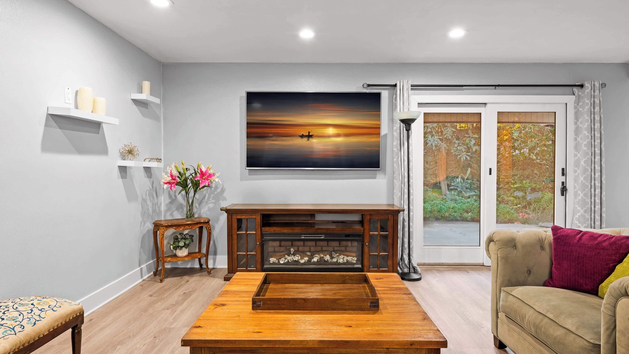 Photo of Livingroom in Hacienda Heights