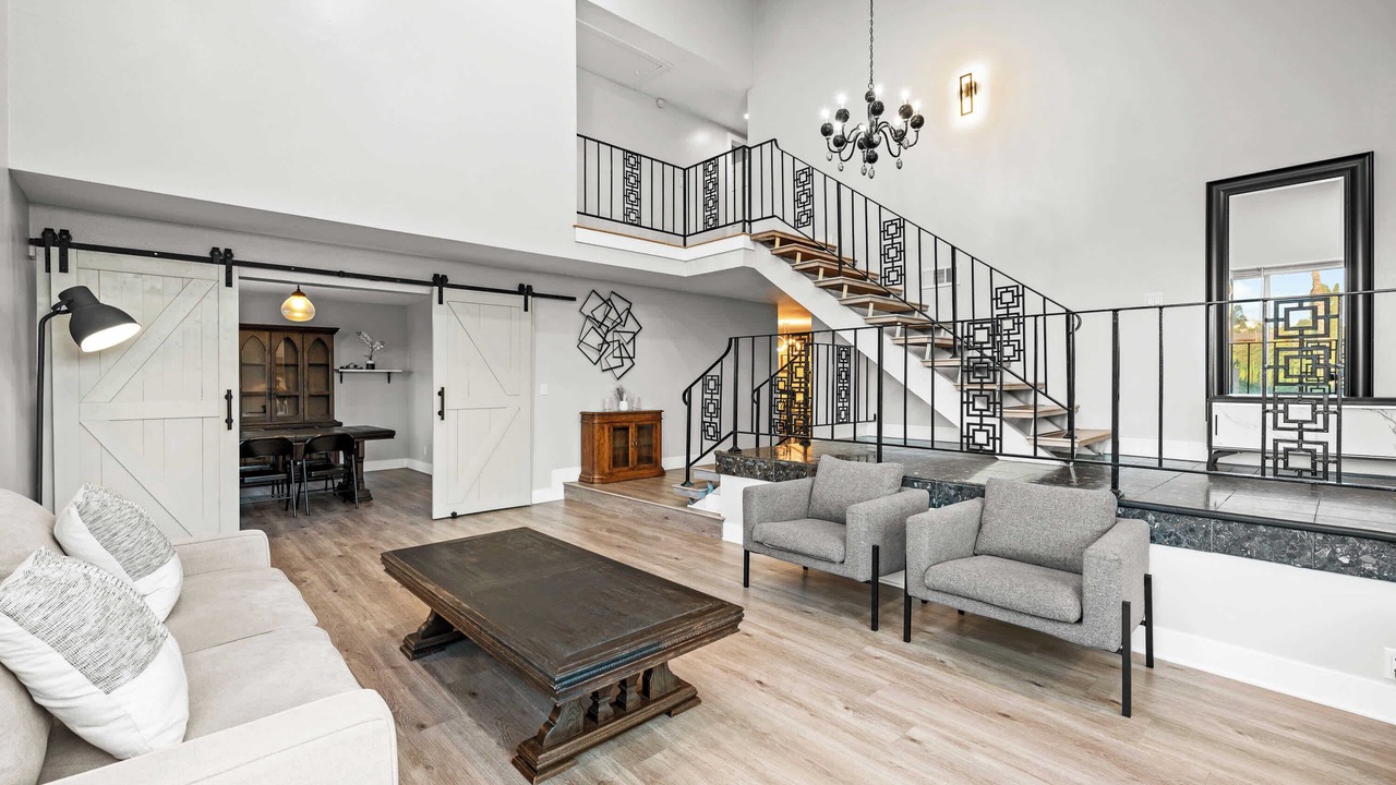 Photo of Livingroom in Hacienda Heights