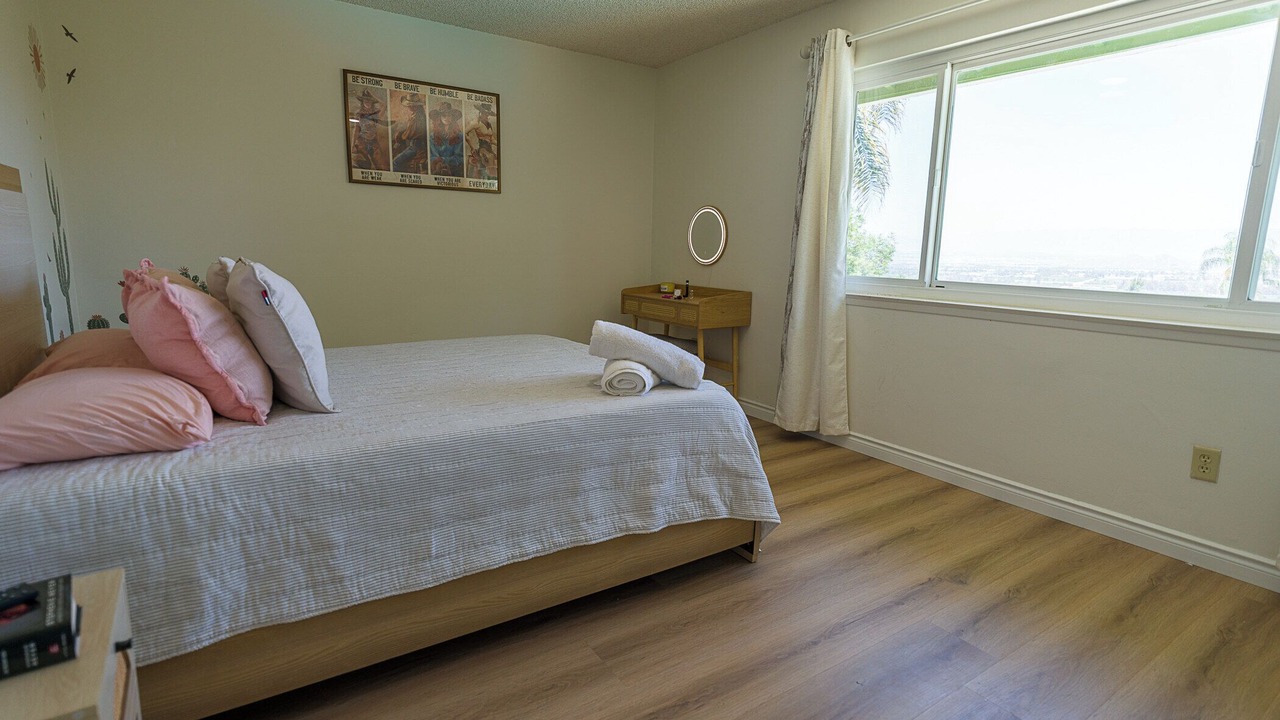 Photo of Bedroom in Estates at Canyon Crest