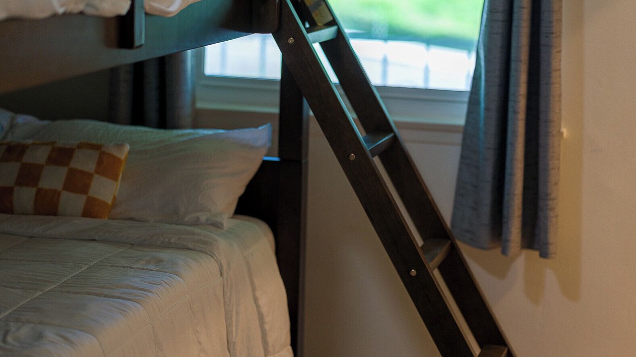 Photo of Bedroom in Estates at Canyon Crest