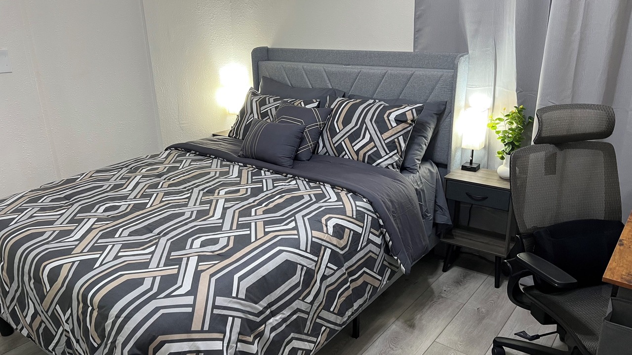 Photo of Bedroom in Simi Valley