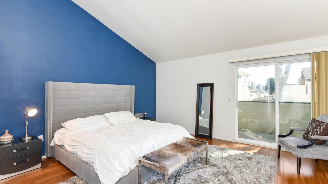 Photo of Bedroom in Huntington Beach