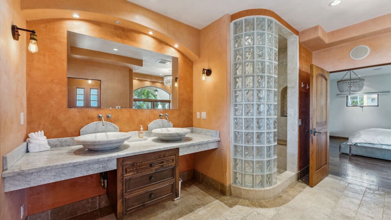 Photo of Bathroom in West Mesa