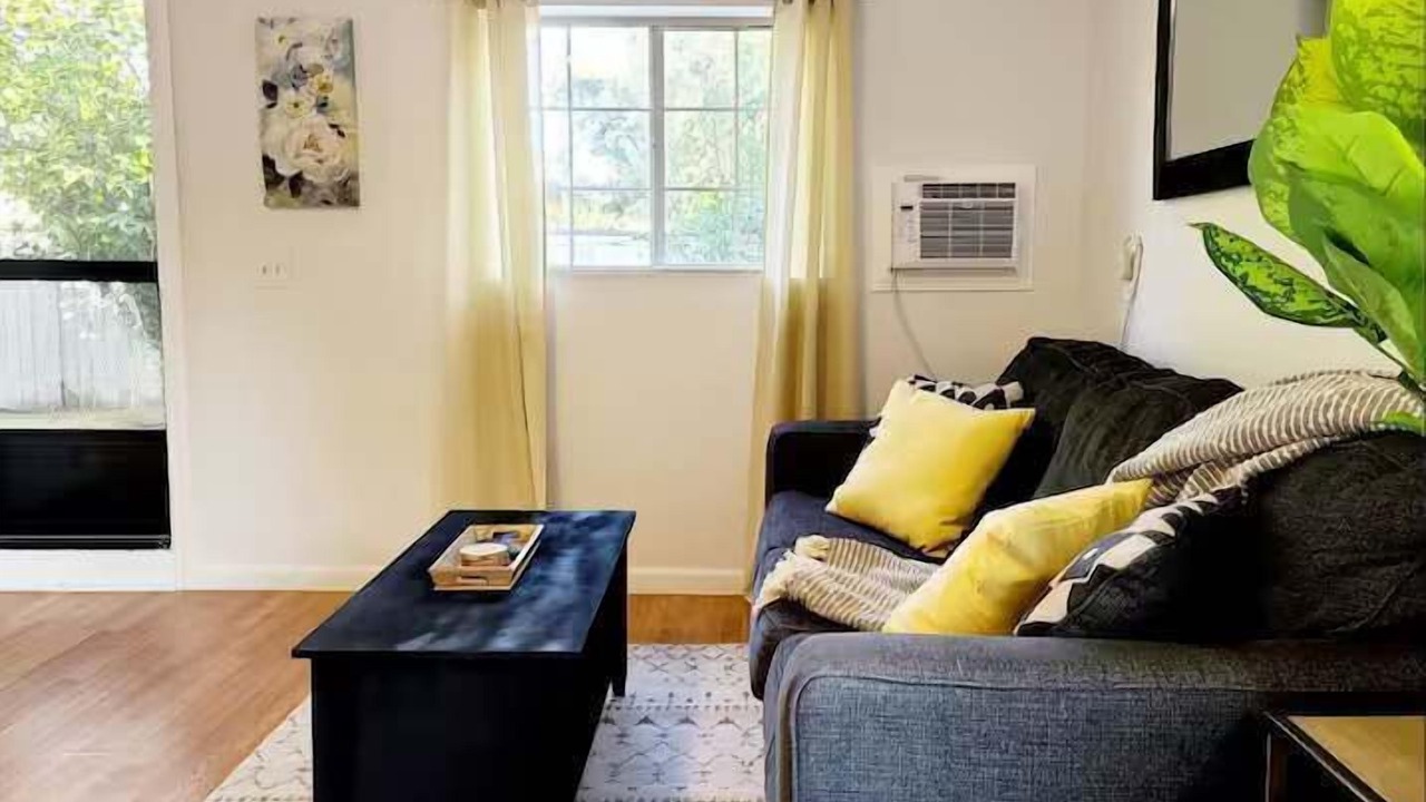 Photo of Bedroom in Riverside