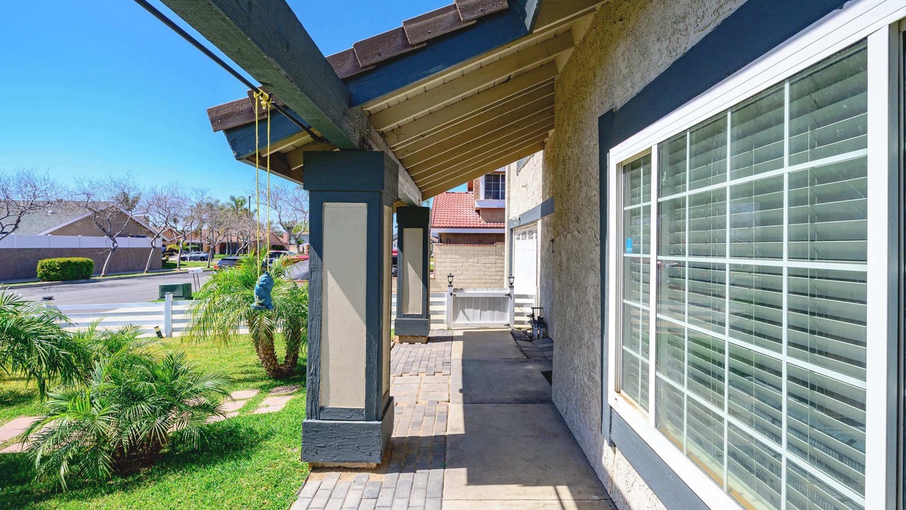Photo of Patio Balcony in Ontario