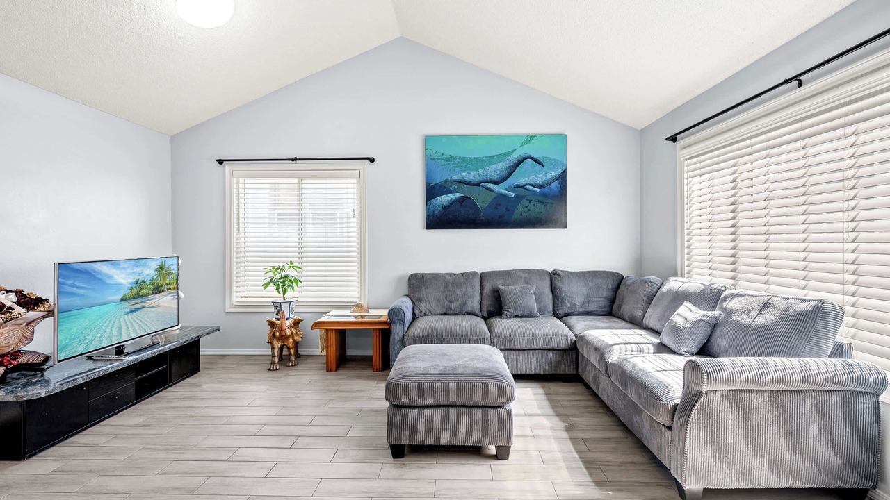 Photo of Livingroom in Ontario
