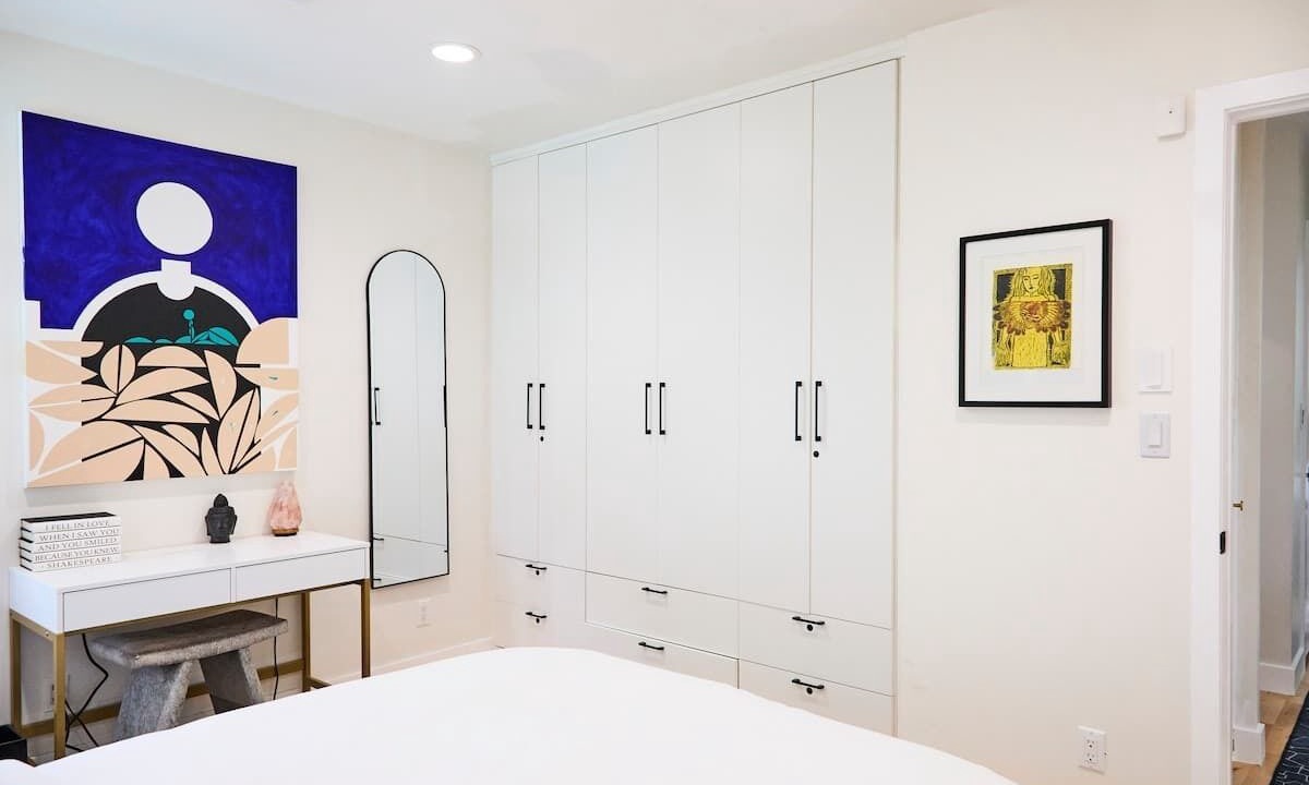 Photo of Bedroom in Lake Balboa