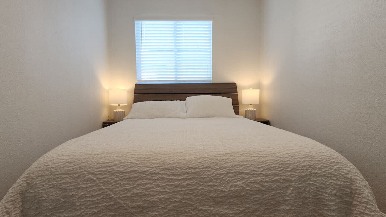 Photo of Bedroom in West Floral Park