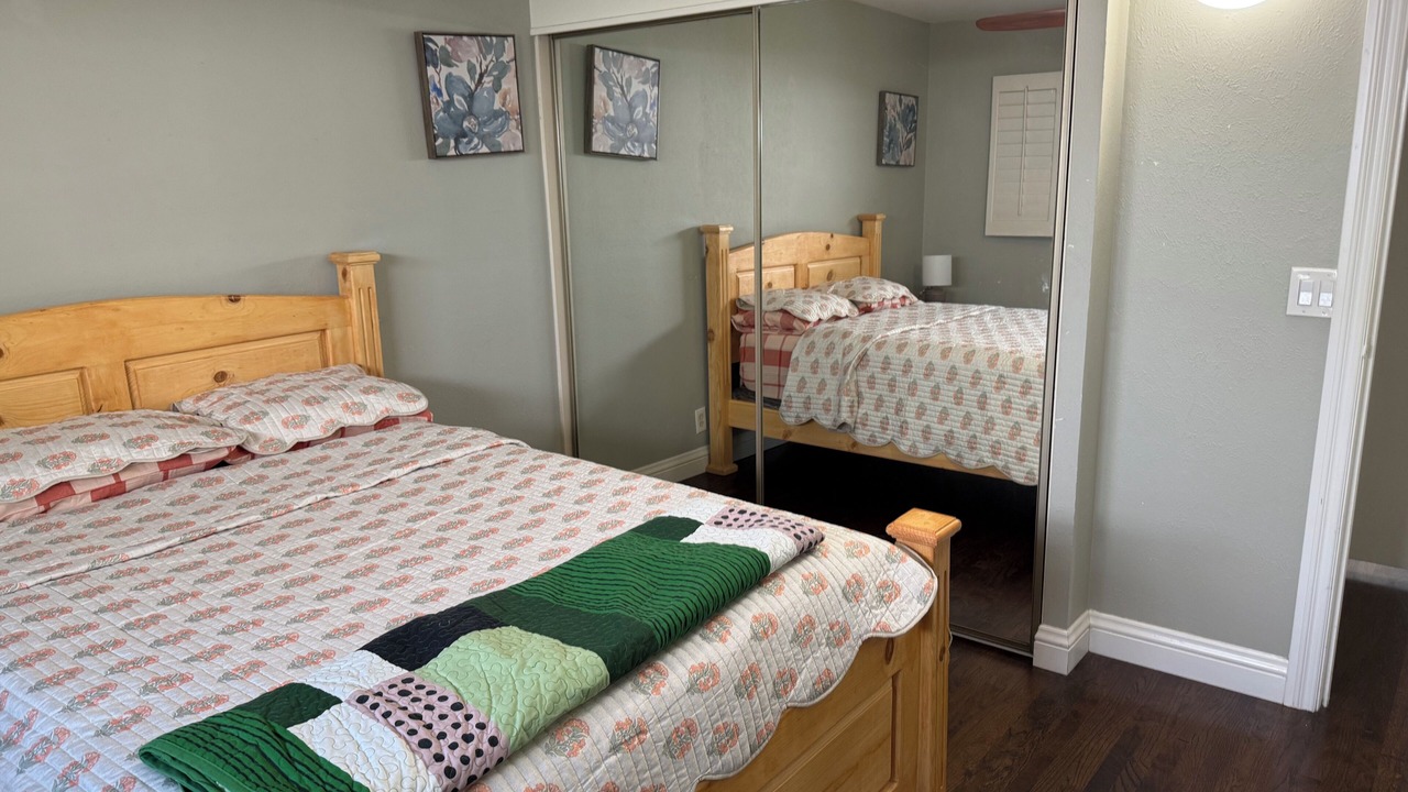 Photo of Bedroom in Huntington Beach