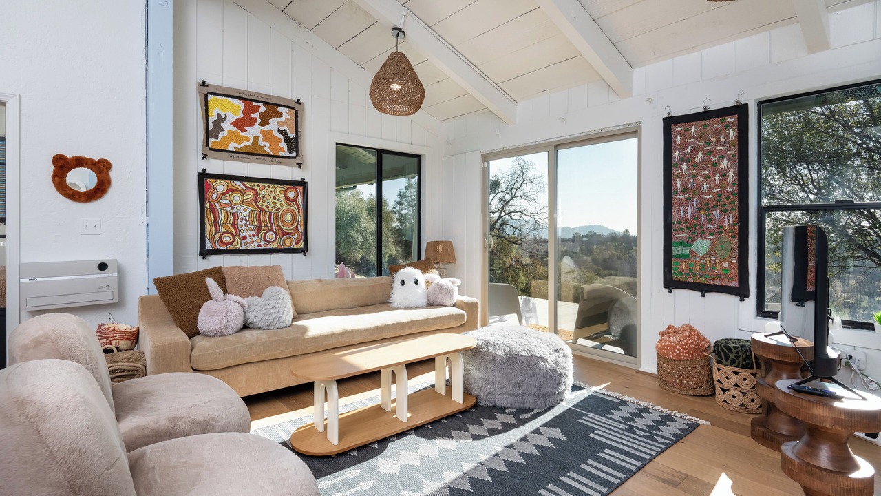 Photo of Livingroom in Coarsegold