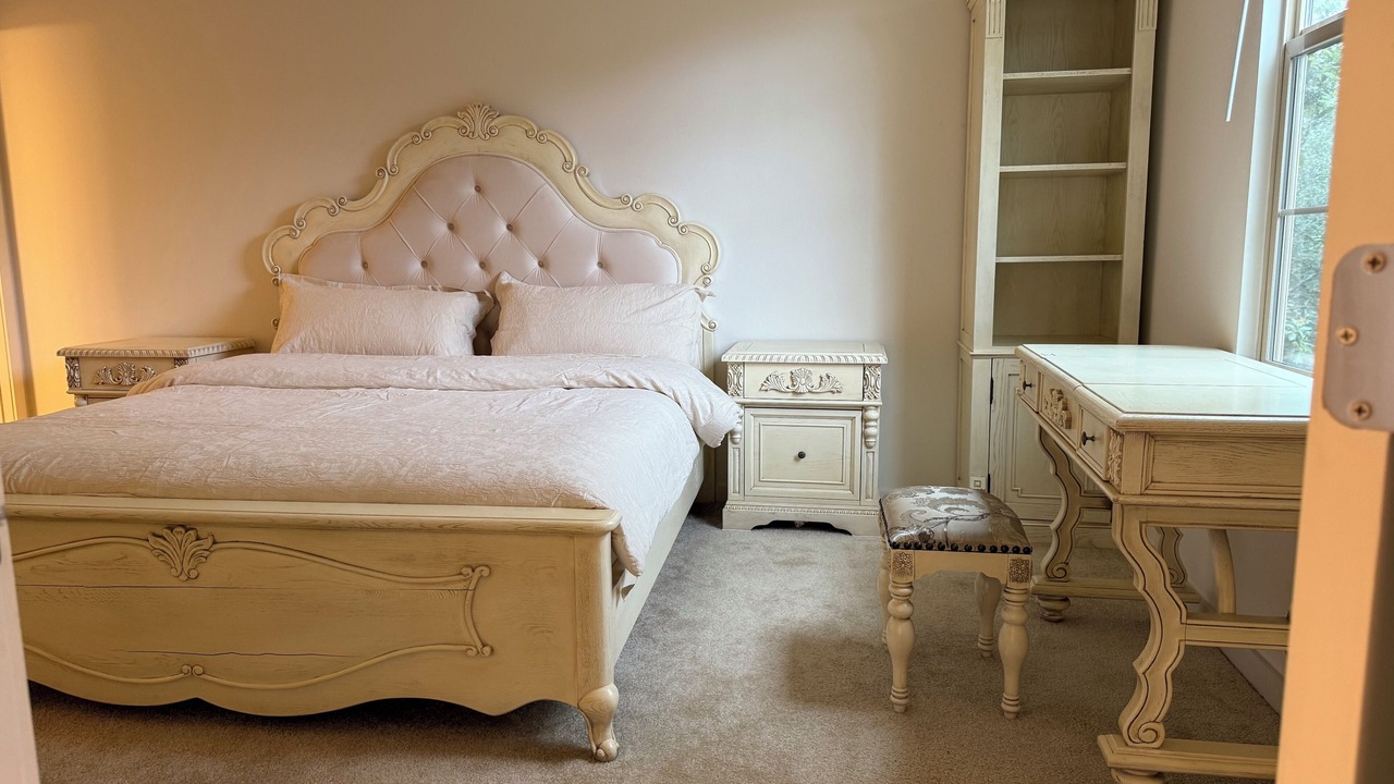 Photo of Bedroom in Woodbury