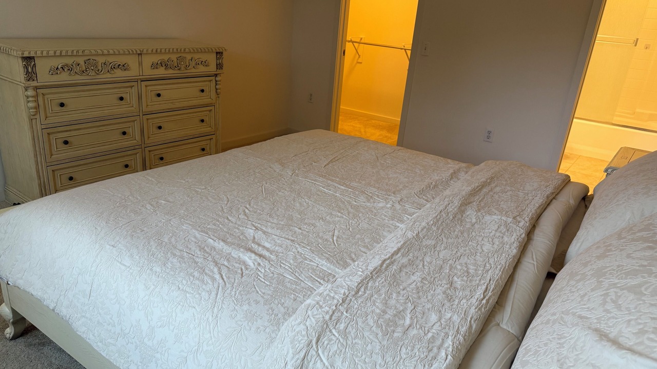 Photo of Bedroom in Woodbury