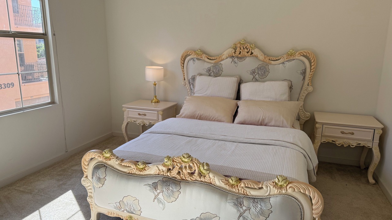Photo of Bedroom in Woodbury