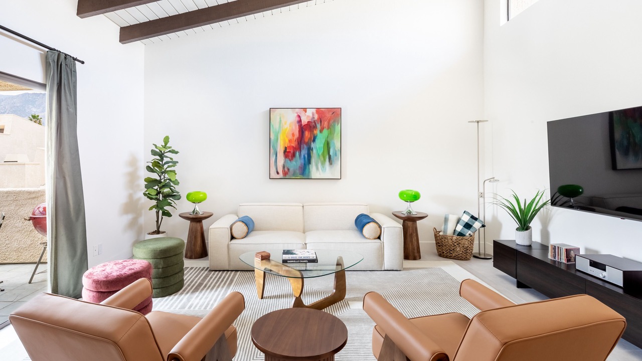 Photo of Livingroom in Sunrise Villas
