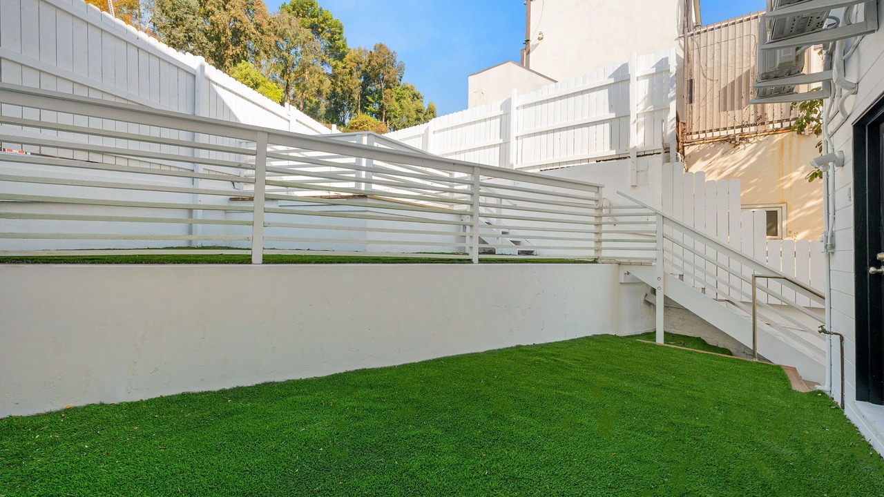 Photo of Outdoor in Santa Monica Canyon