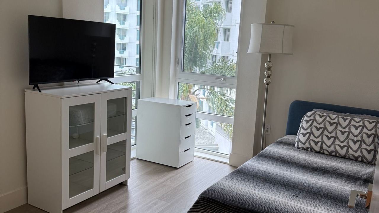 Photo of Bedroom in Costa Mesa