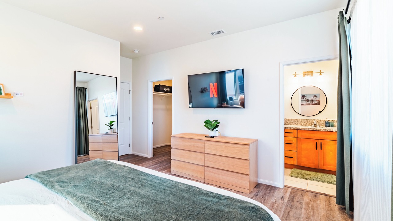 Photo of Bedroom in Waterfront