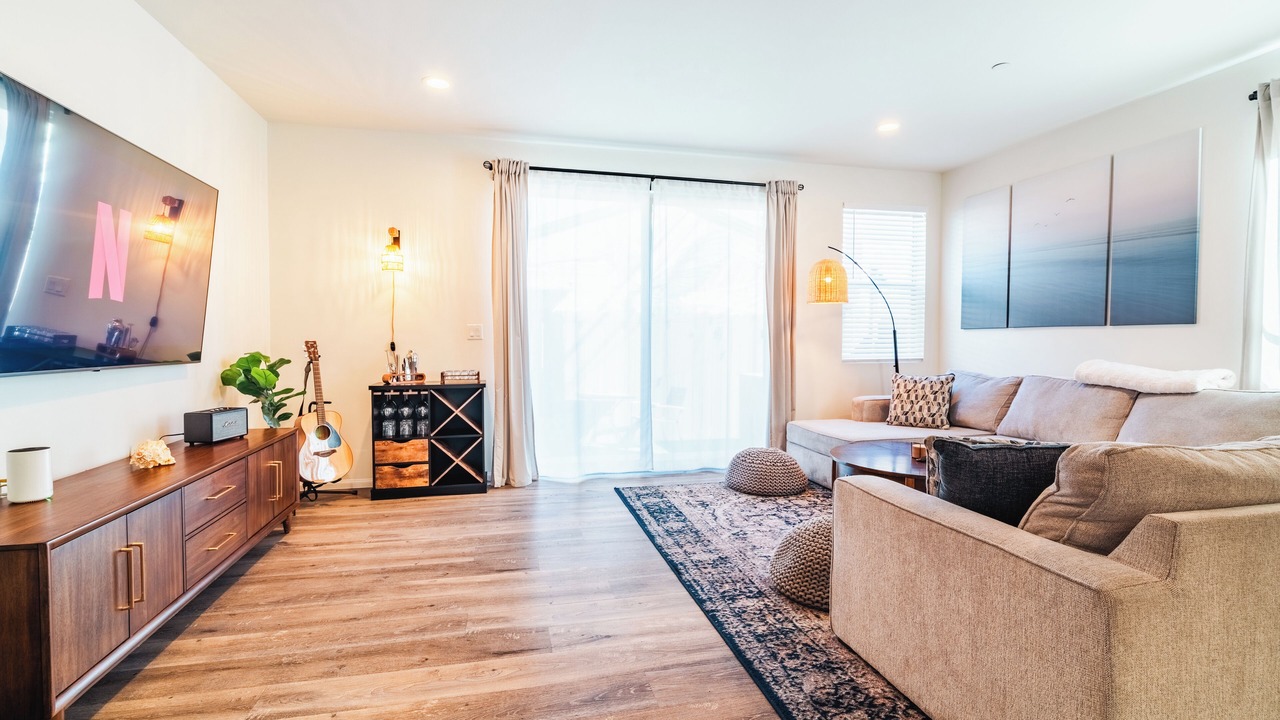 Photo of Livingroom in Waterfront