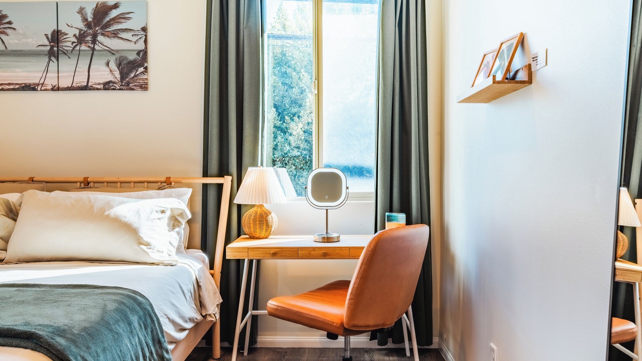 Photo of Bedroom in Waterfront