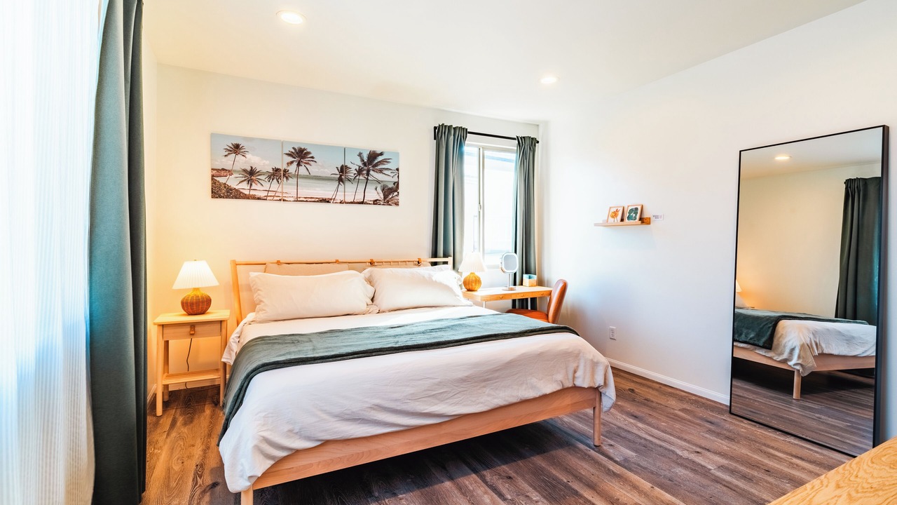 Photo of Bedroom in Waterfront