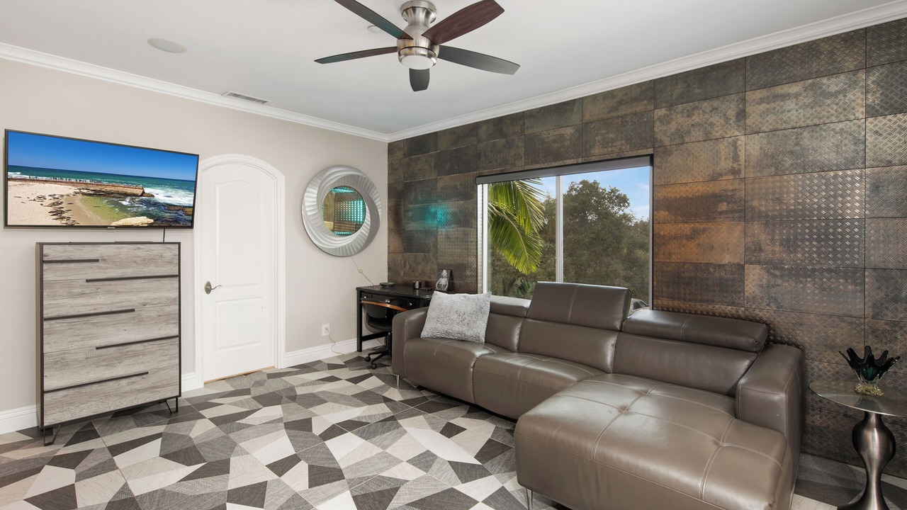 Photo of Livingroom in Kit Carson